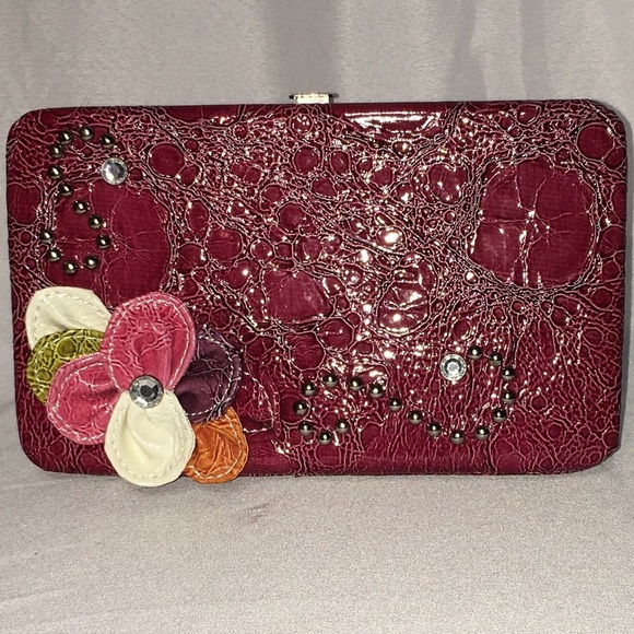 Floral Clutch wallet - Picture 2 of 9